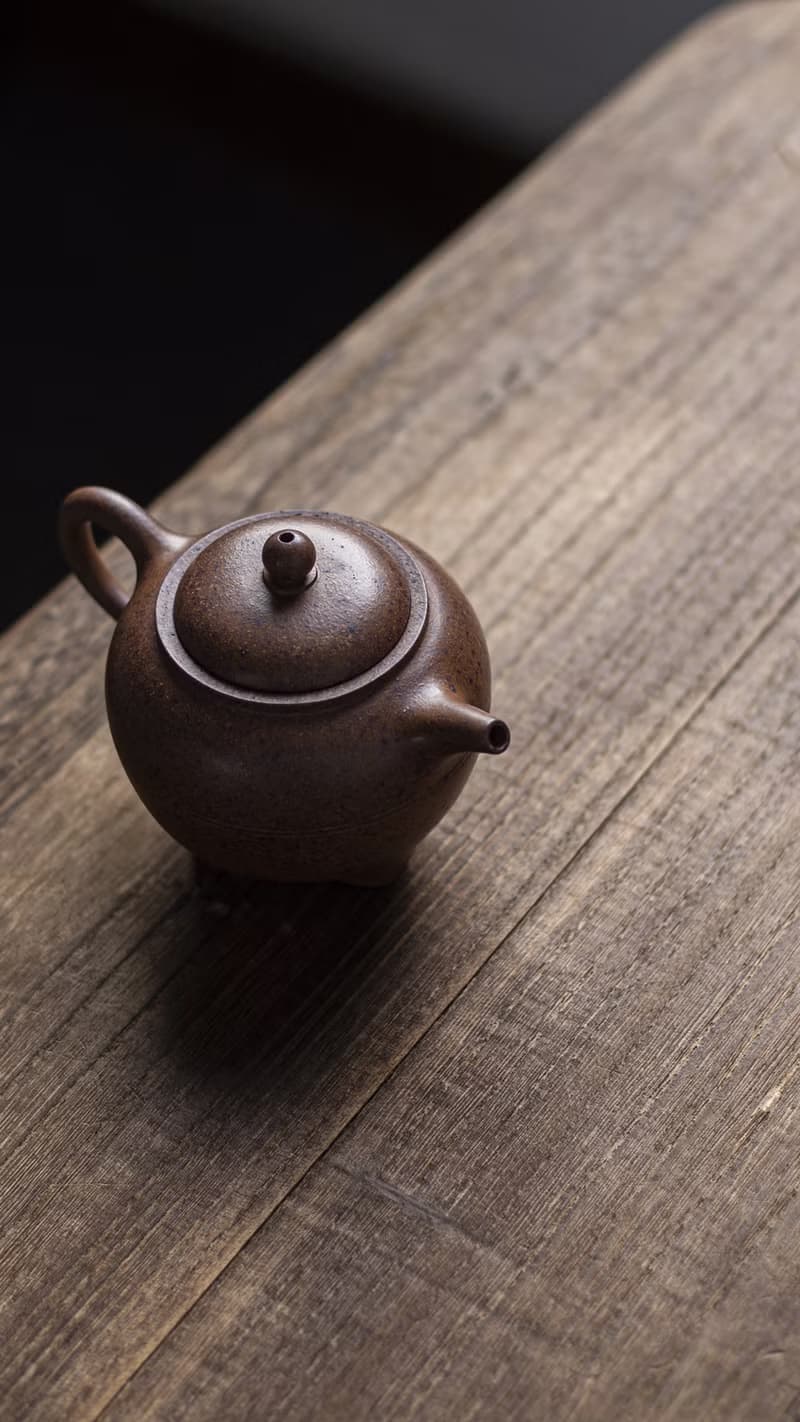 送禮紫砂壺茶壺清初陈鸣远素带壶  复刻版 2015年6月6日北京保利
