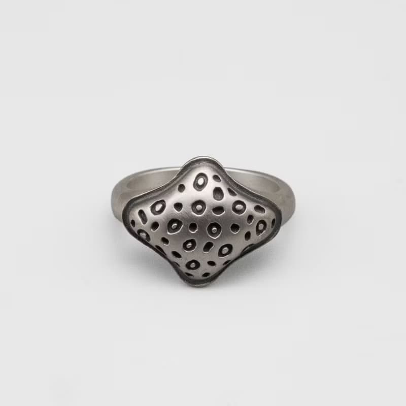 Spot Star Ring / DR-50
