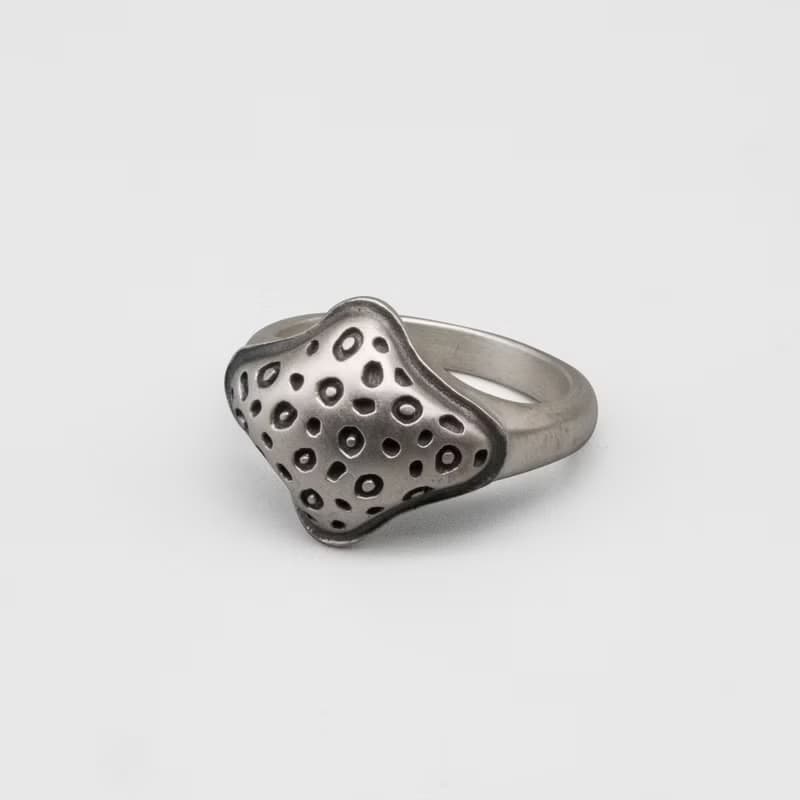 Spot Star Ring / DR-50