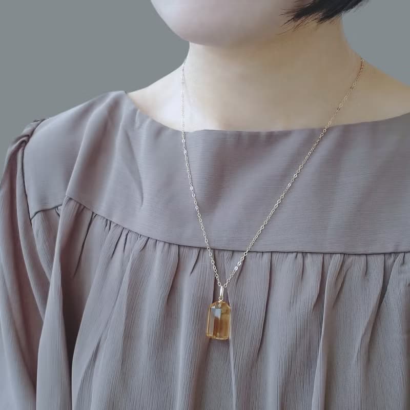 限量現貨 - 天然優質黃水晶 大號圓柱體切割 古董純 14K 金墜