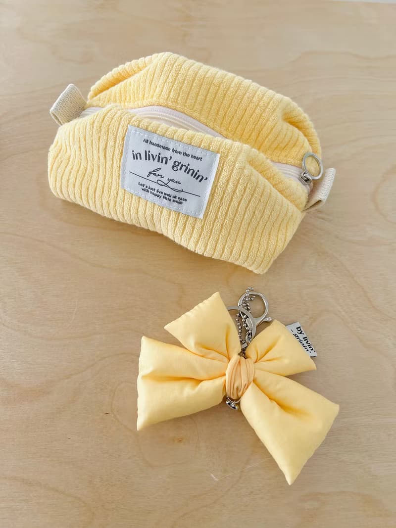 terry corduroy pouch M_milky yellow