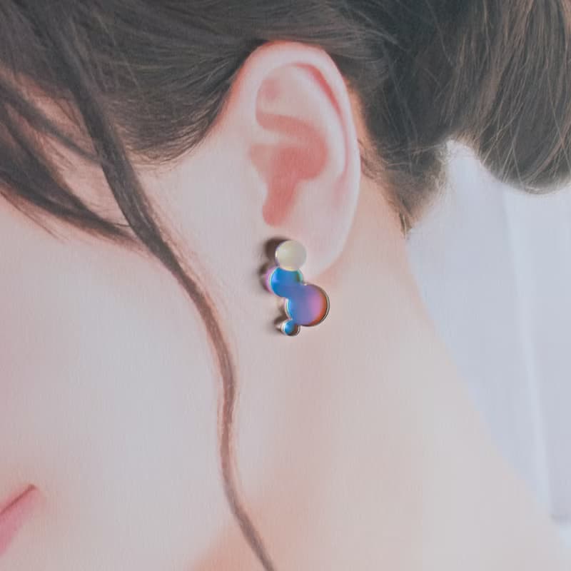 オーロラ泡沫ピアス/イヤリング