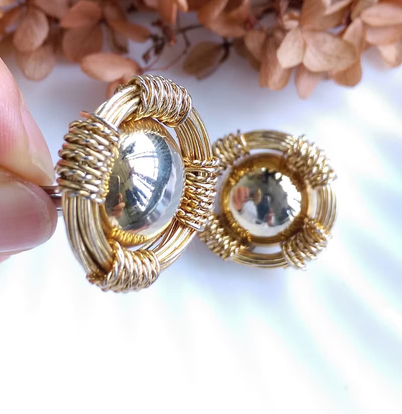 Vintage Jewelry 西洋古董飾品 鈕扣金屬繩 夾式耳環