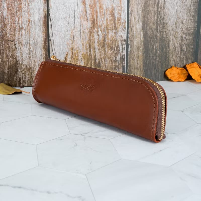 義大利植鞣革單扁型拉鍊文具刷具收納袋(棕色)