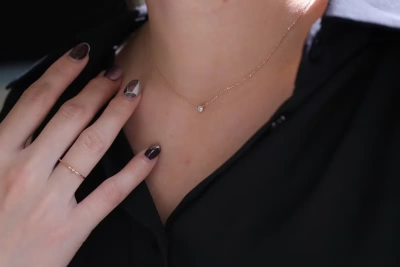 18K Tint Diamond Necklace 0.10 ct 六爪簡約鑽石項鍊