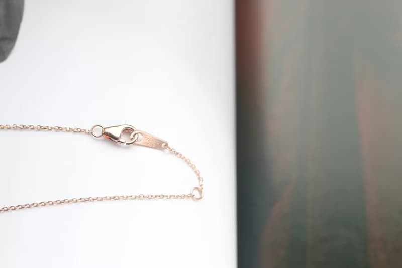 18K Tint Diamond Necklace 0.10 ct 六爪簡約鑽石項鍊