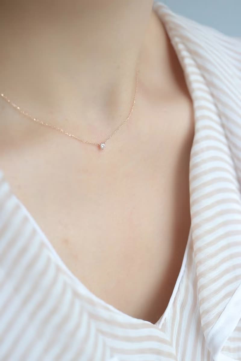 18K Tint Diamond Necklace 0.10 ct 六爪簡約鑽石項鍊
