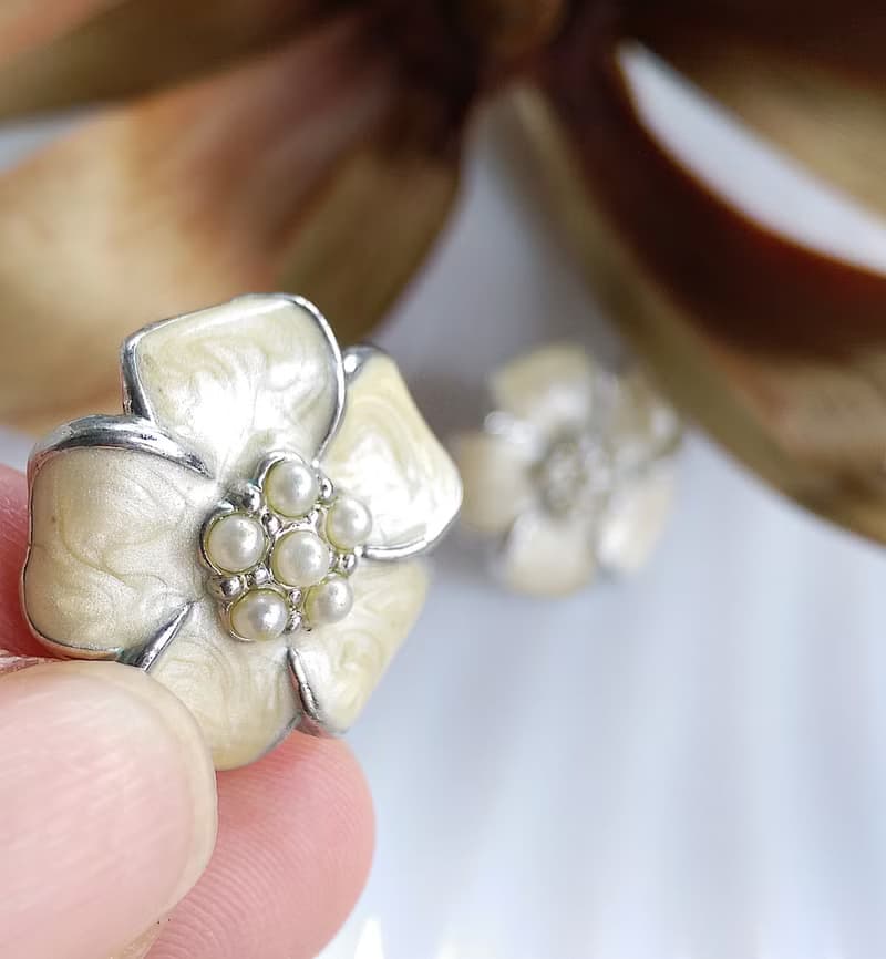 Vintage Jewelry 西洋古董飾品 摩登 拉絲琺瑯 小花花卉 針式耳環
