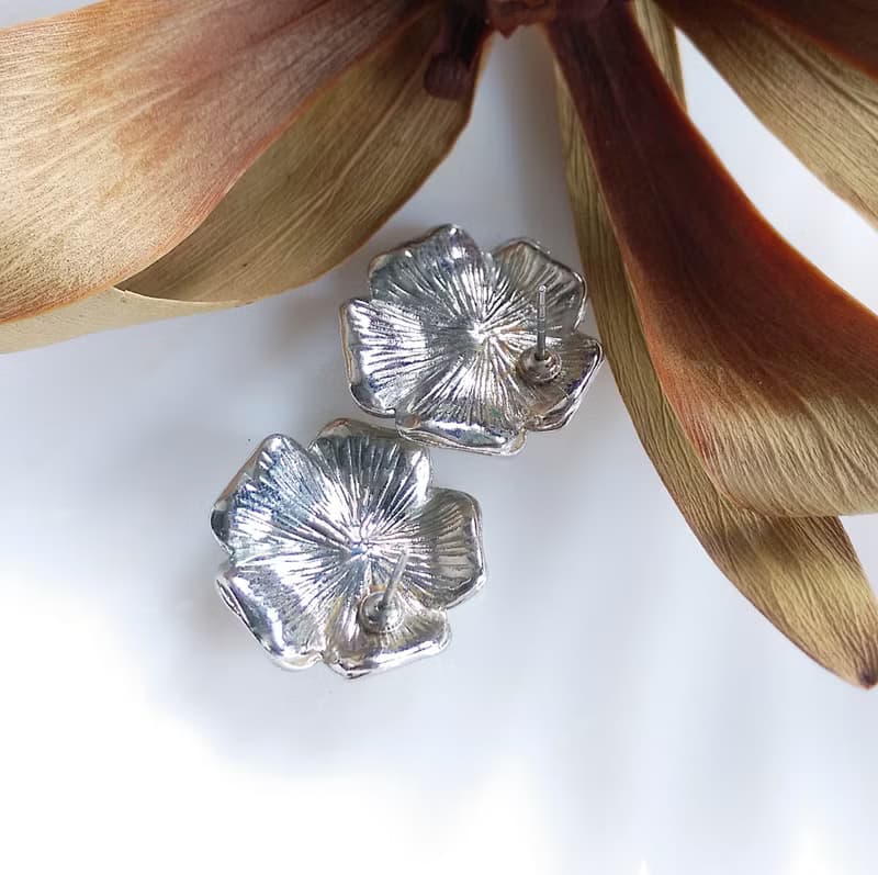 Vintage Jewelry 西洋古董飾品 摩登 拉絲琺瑯 小花花卉 針式耳環
