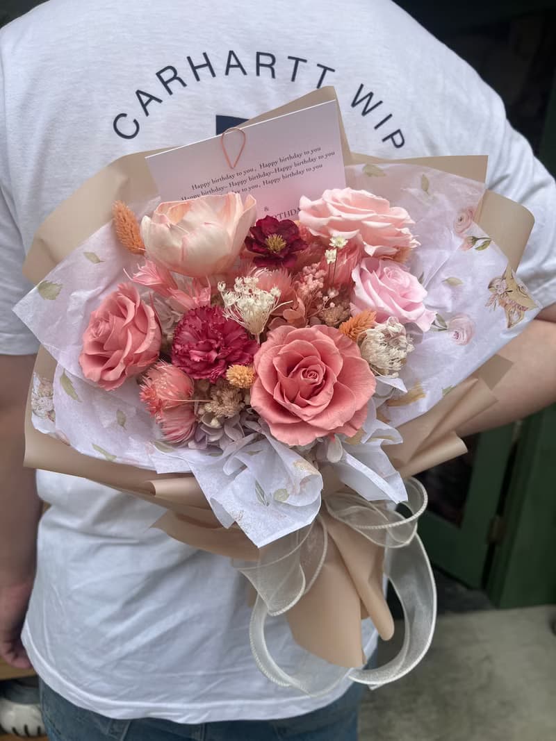 永生花花束 康乃馨花束