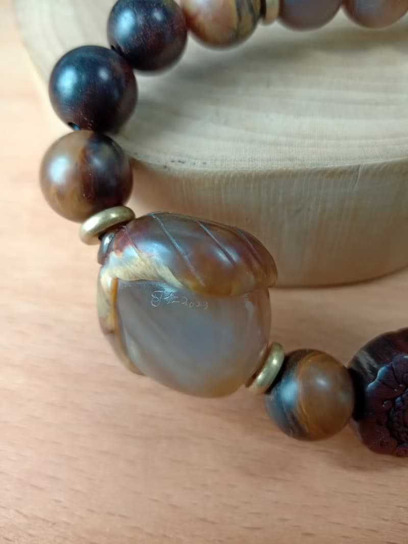 珠串雕刻手鍊-桃子 吉祥長壽/柴花年糕玉/霧面