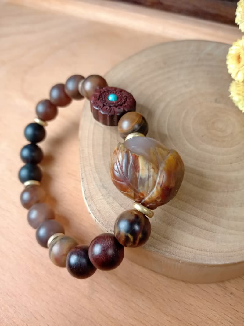 珠串雕刻手鍊-桃子 吉祥長壽/柴花年糕玉/霧面