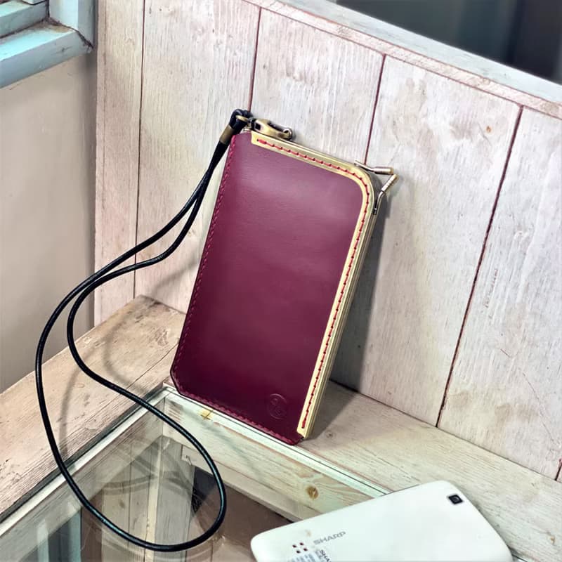 淑女口金手機袋(手機套 手拿包) 氣質紅 (iphone) 情人節