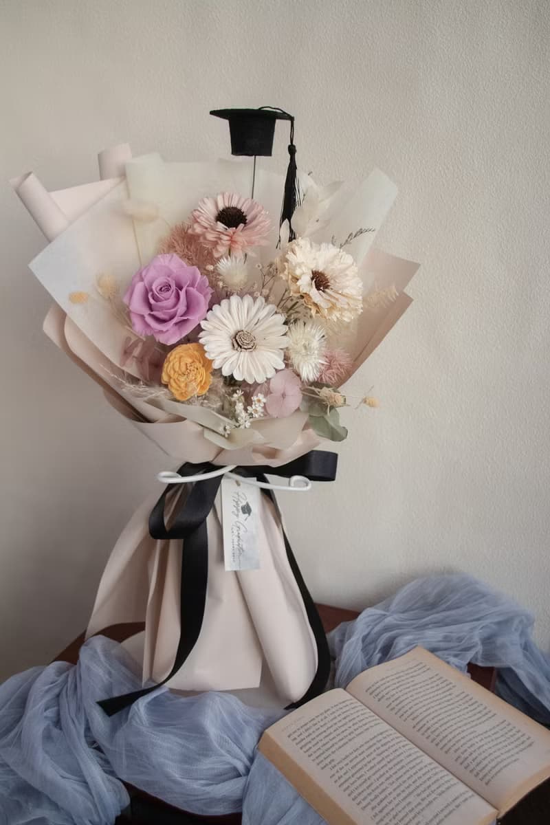 熱銷款 畢業花束 粉橘色畢業花束 擴香花束 共三種尺寸