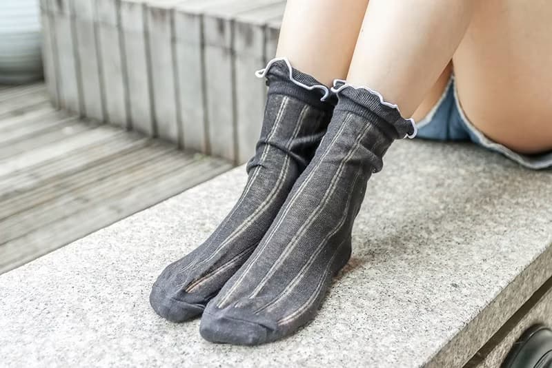 夢幻花羽推襪 襪子 鞋履襪品 socks 中筒襪 女襪 龍