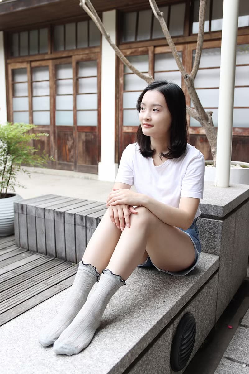 夢幻花羽推襪 襪子 鞋履襪品 socks 中筒襪 女襪 龍