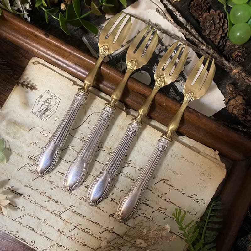 19世紀末 法國Louis XVI古典風格 純銀柄甜點前菜叉