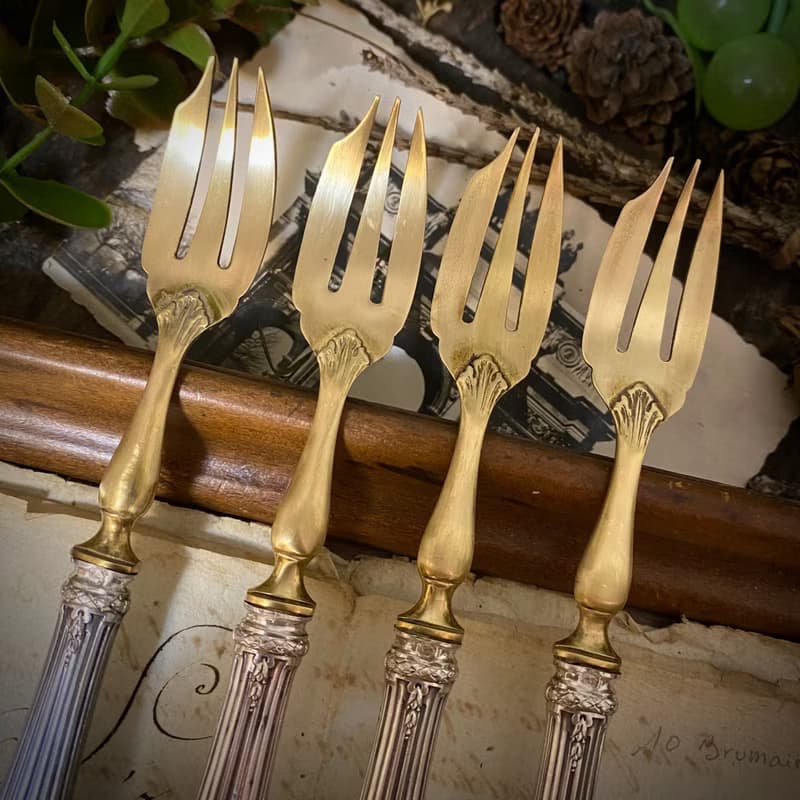 19世紀末 法國Louis XVI古典風格 純銀柄甜點前菜叉