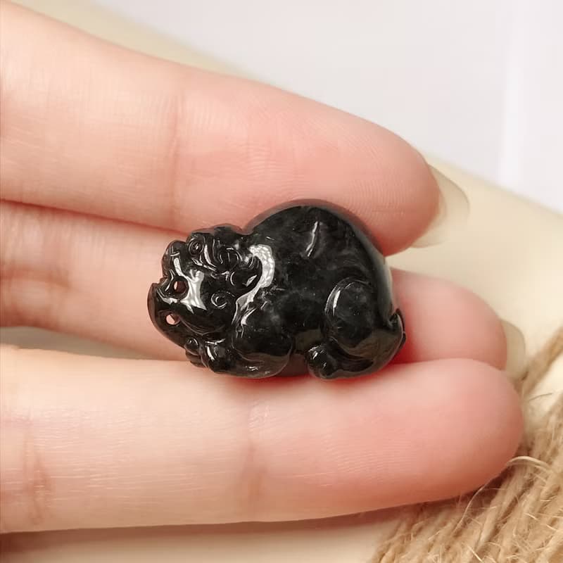 【招財神獸】烏雞翡翠戰神貔貅 | 天然緬甸玉翡翠A貨 | 送禮