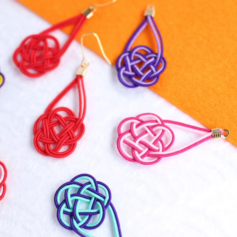 japanese style pierce earring / ear clip /mizuhiki / accessory / flower