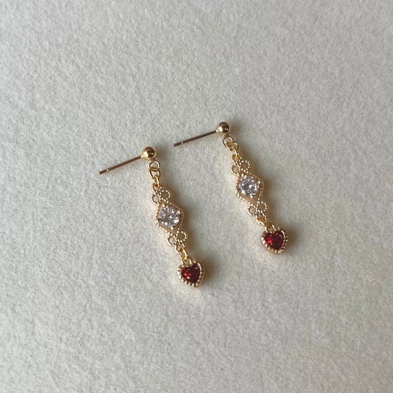 14K包金 紅色小愛心雕花蕾絲耳環 耳夾 14KGF