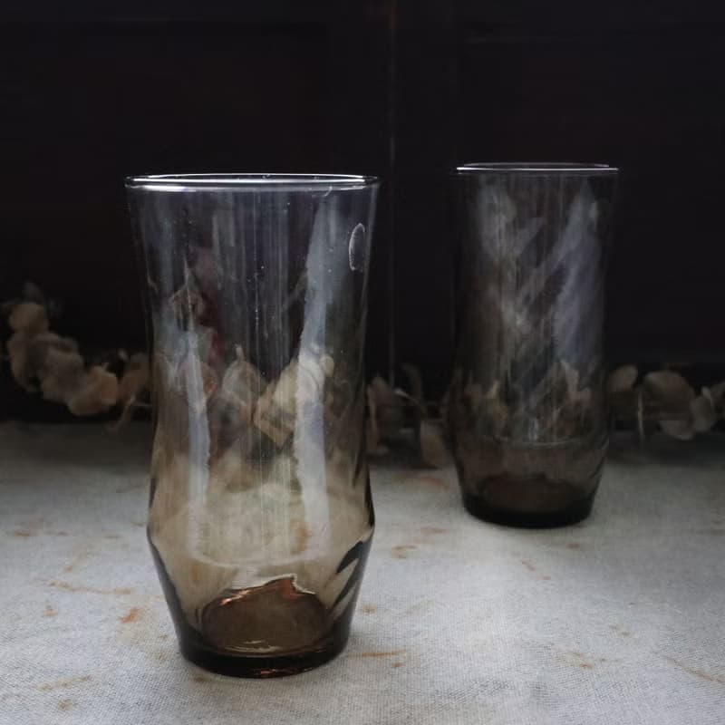 早期Libbey冷水杯-水波. 煙灰色 (餐具/老件/舊物/玻璃/幾何)