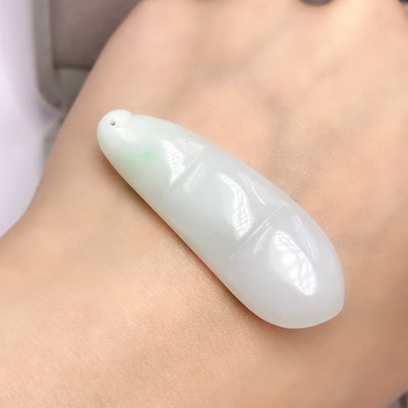 【福壽】白翡飄綠翡翠福豆  | 天然緬甸A貨翡翠 | 送禮
