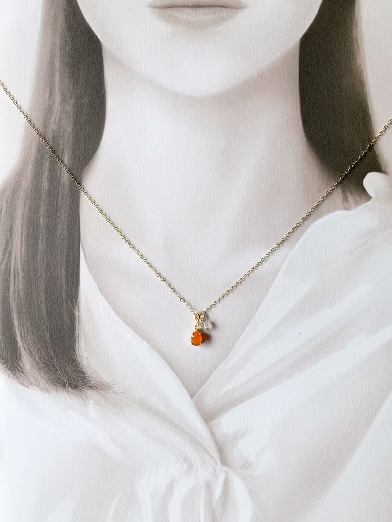 【4月・7月の誕生石】一歩踏み出す勇気を与えてくれるカーネリアン と ハーキマー・ダイヤモンド (水晶) ネックレス (K14GF)