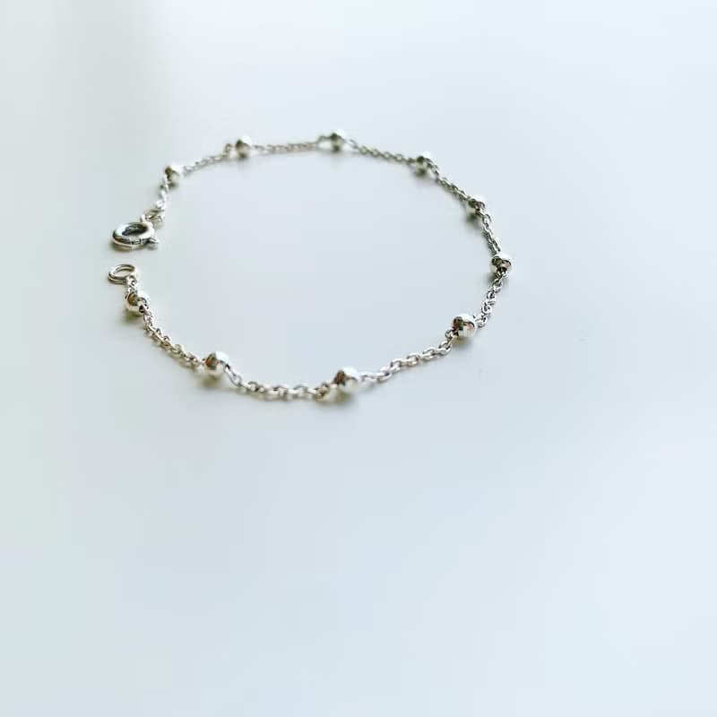925純銀 / 可愛百搭 • 大銀珠手鍊