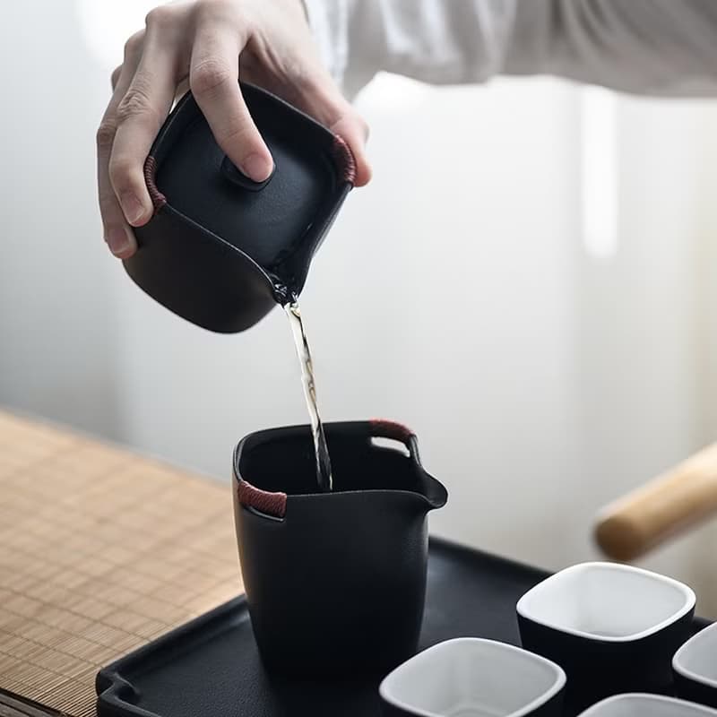 聞說|四方黑砂釉粗陶手執壺茶具套裝