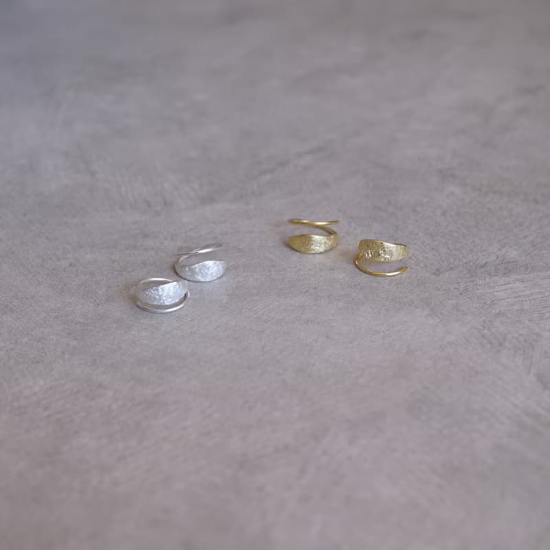 W 雙圈螺旋耳環