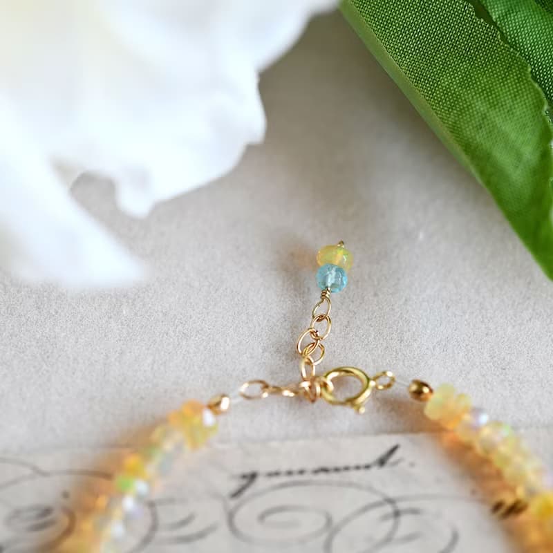 願いを叶う カットありウォーターオパール アパタイト ムーンストーンのブレスレット 10月誕生石