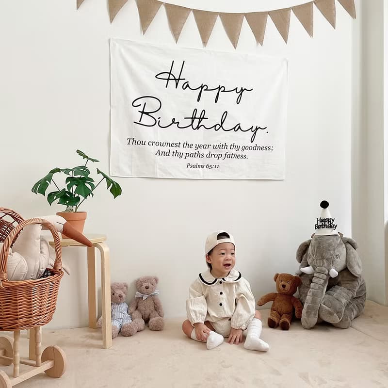 JIN CHA GOD-棉麻質感掛布 HappyBirthday你以恩典為年歲的冠冕