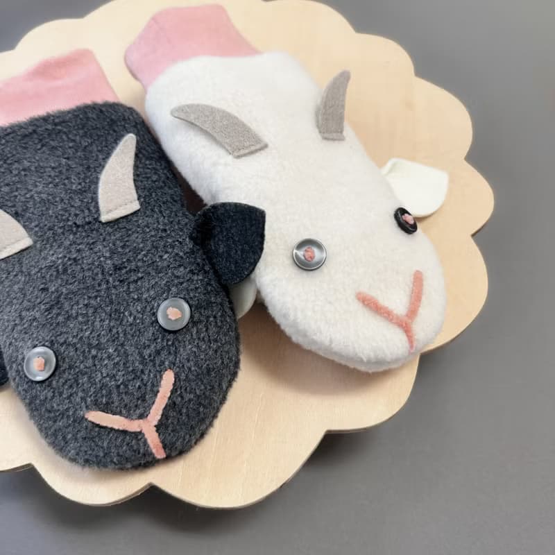 【大人用】白やぎ黒やぎミトン ピンク 手袋