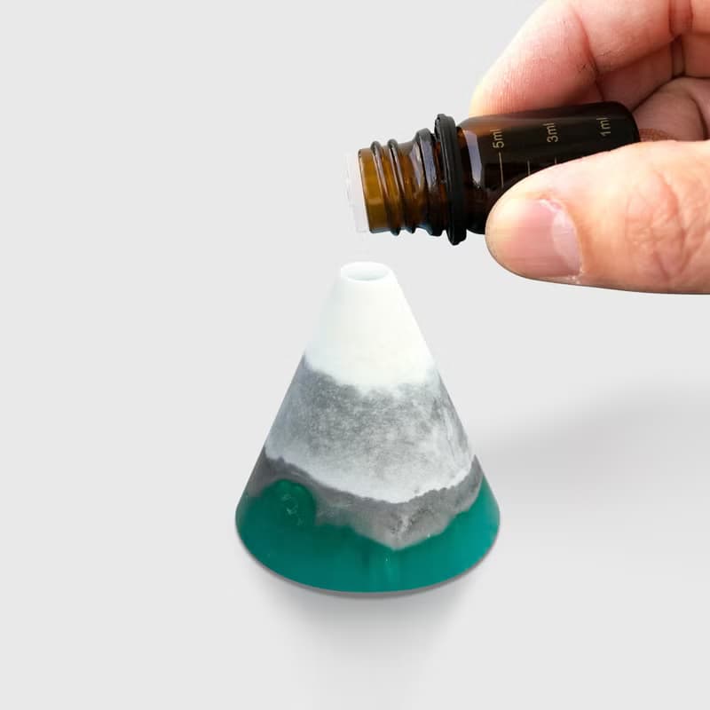 手工製造 I 擴香石 I 樹脂 I 附5ml精油 I 綠色 I 圓錐