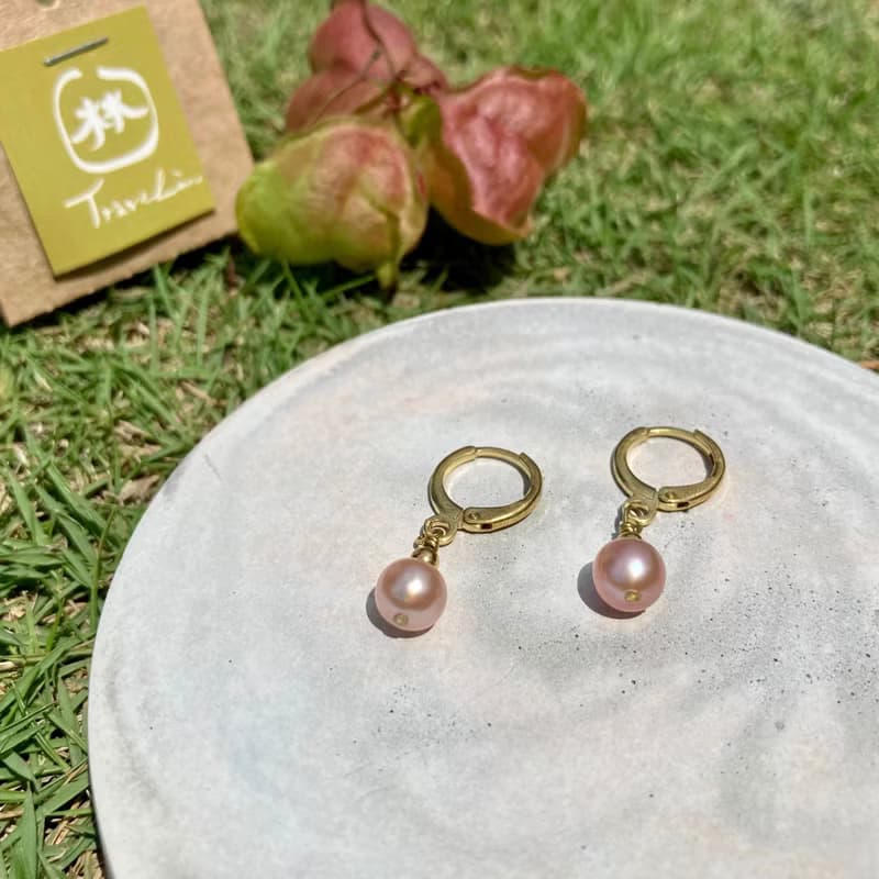 老林雜貨 | 花好月圓一顆珍珠耳環 (針式 / 夾式)