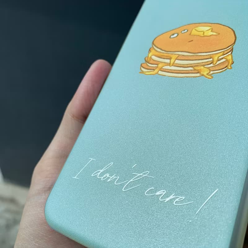 獨家 - 眼神死的鬆餅說 I don't care - 霧藍色磨砂浮雕手機殼