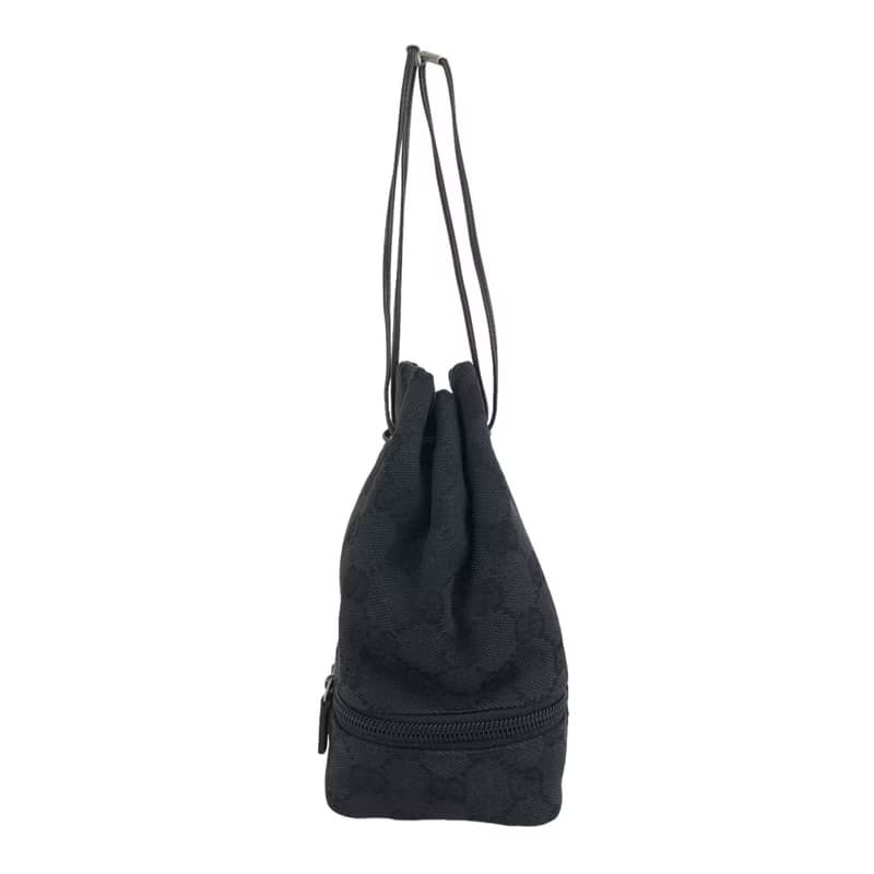 【 日本直送　名牌中古包 】GUCCI グッチ GG ハンドバッグ ブラック キャンバス ミニ巾着 vintage ヴィンテージ オールド yxamig