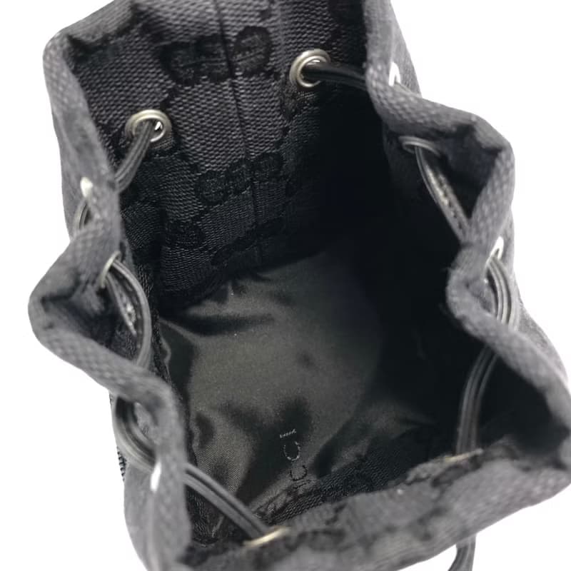【 日本直送　名牌中古包 】GUCCI グッチ GG ハンドバッグ ブラック キャンバス ミニ巾着 vintage ヴィンテージ オールド yxamig