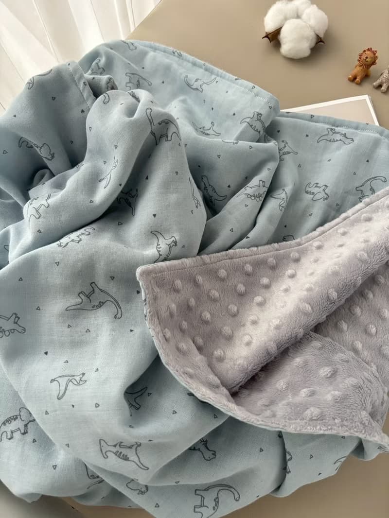 莫蘭迪藍小恐龍  寶寶荳荳絨毯 嬰兒手作 新生兒禮