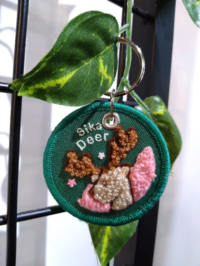 森林系列 梅花鹿 鑰匙圈--圓形 鑰匙圈  立體刺繡 畢業禮物