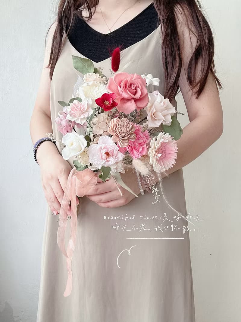美好時光| 戀戀時光-永生花量多捧花、登記花束、結婚捧花、捧花