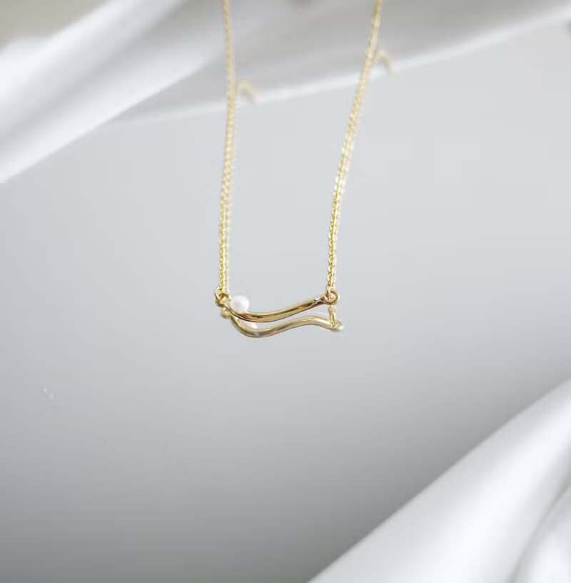 細緻弧線設計小珍珠 項鍊
