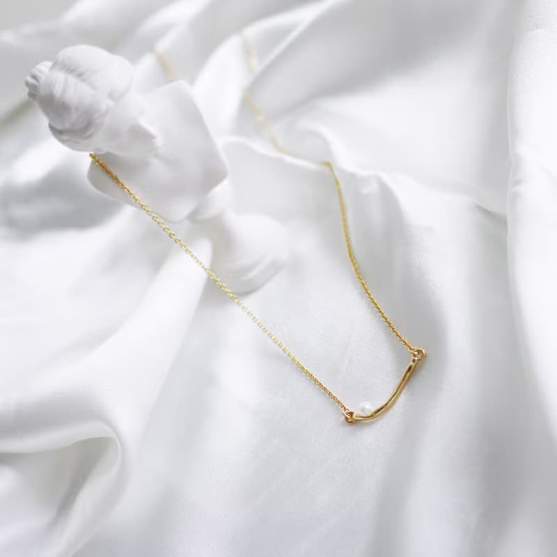 細緻弧線設計小珍珠 項鍊