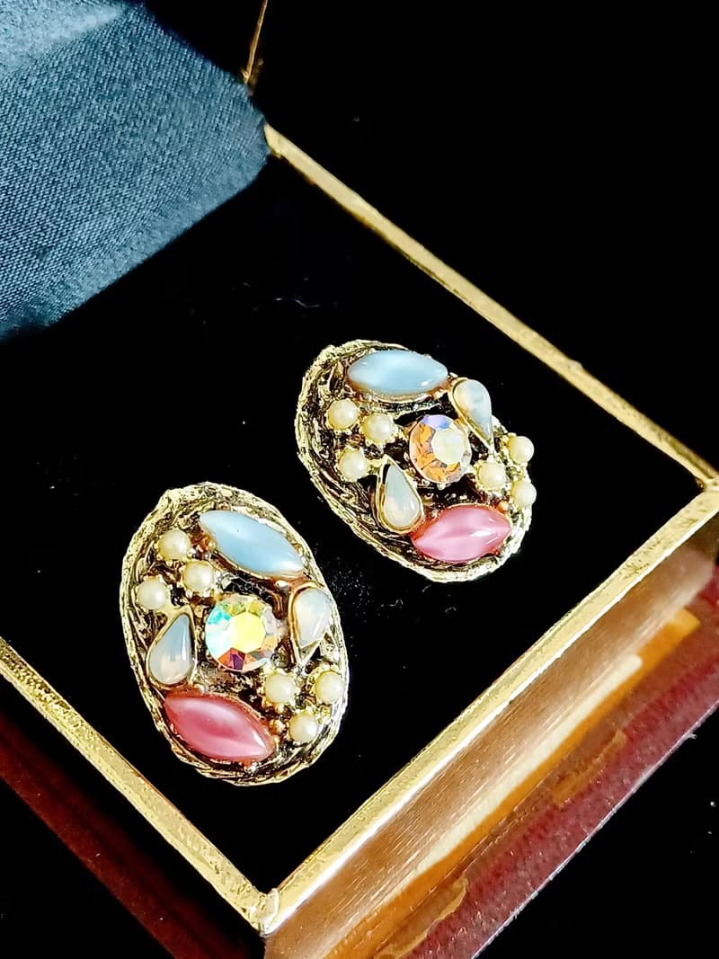 vintage jewelry  古典豐華繁花萊茵 夾式耳環