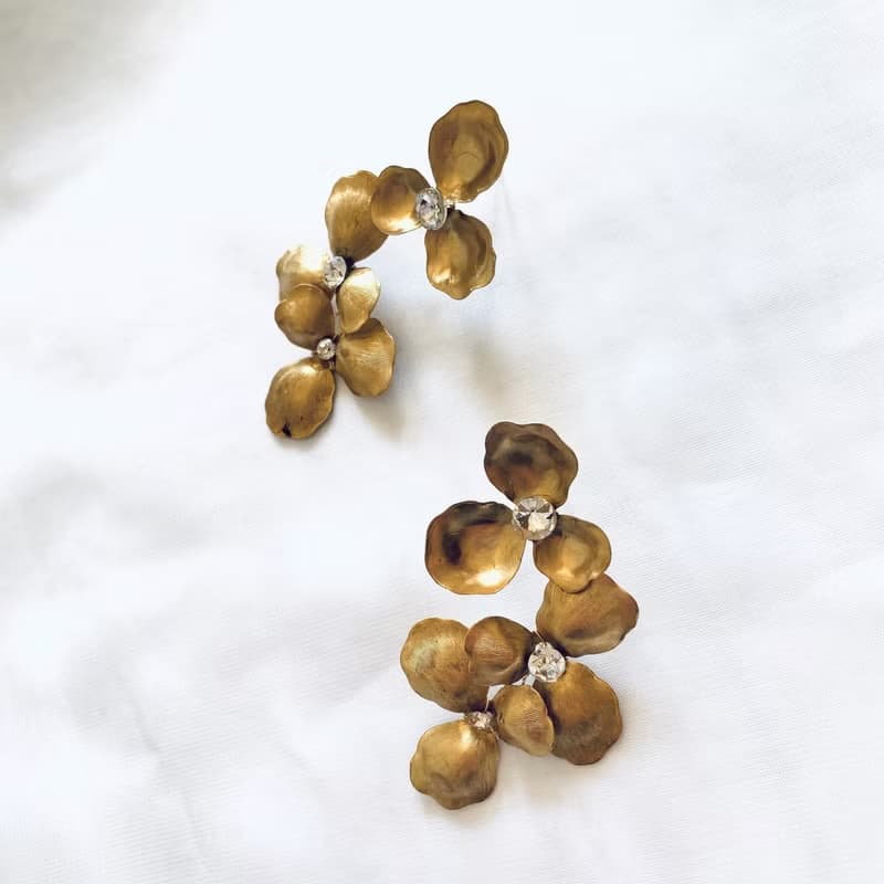 真鍮 ボタニカルフラワーピアス(イヤリング)