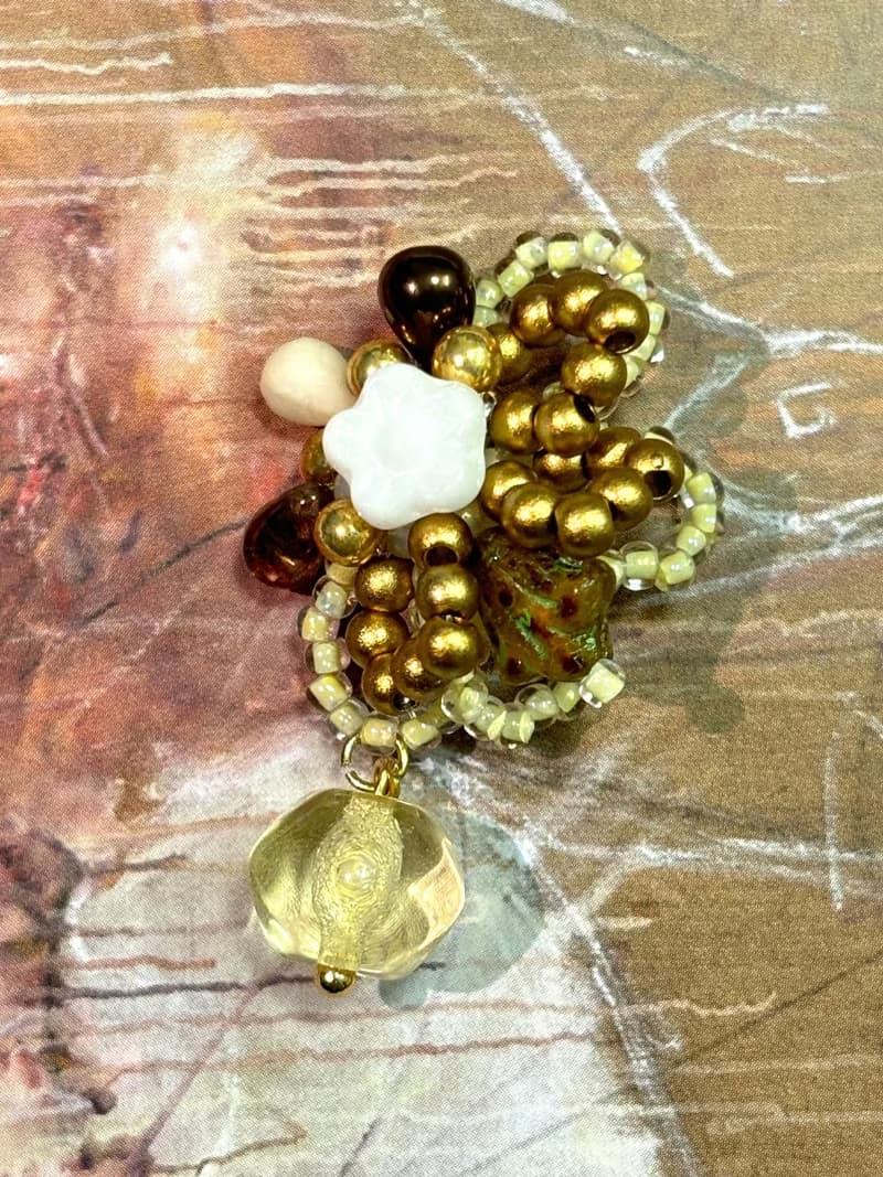 原創手作花朵耳飾 吊墜耳環 串珠花朵耳環 金色水滴