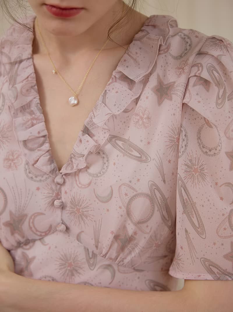 【SR全館一件包郵】Rylee 裸粉色泡泡短袖印花洋裝