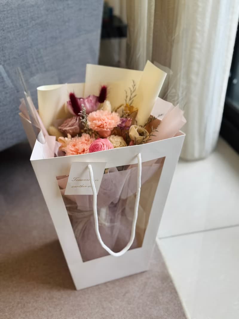 畢業花束 謝師花束 附花禮提袋