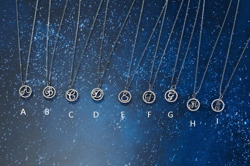 星鑽圍繞英文字母項鍊 鑲鑽項鍊/銀色/獨一無二